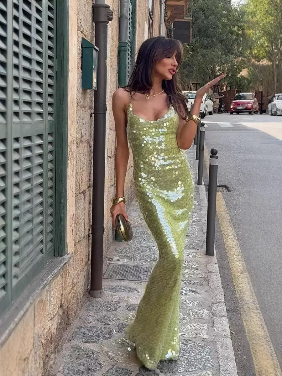 Cendrine | Vestido Brillante Largo – Tirantes Finos y Estilo Chic