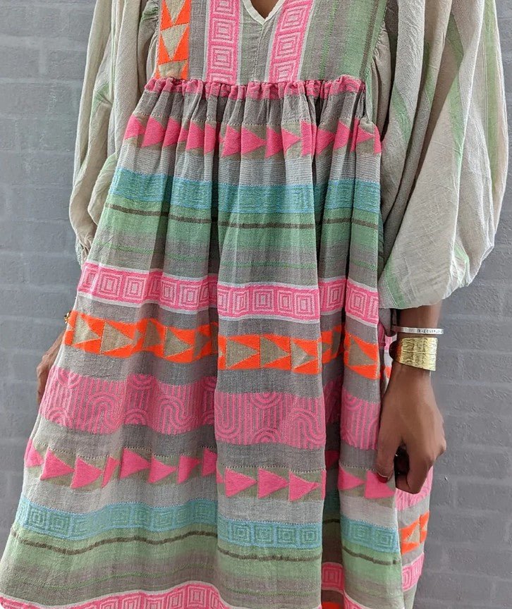 Yamina | Afslappet Kjole til Kvinder – Sommerlook og Naturlig Elegance