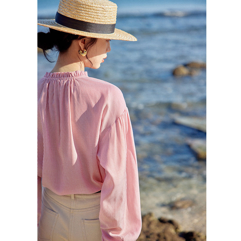 Ginette | Bluse med fine striber – Chic og komfortabel 