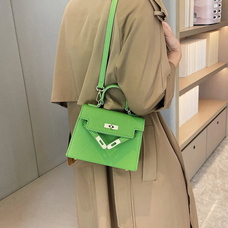 Carine | Bolso de Hombro Elegante – Estilo Moderno y Praticidad 