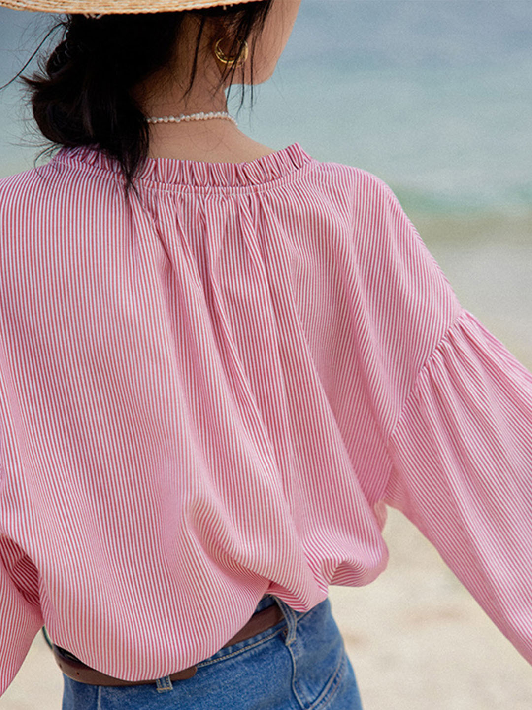 Ginette | Bluse med fine striber – Chic og komfortabel 