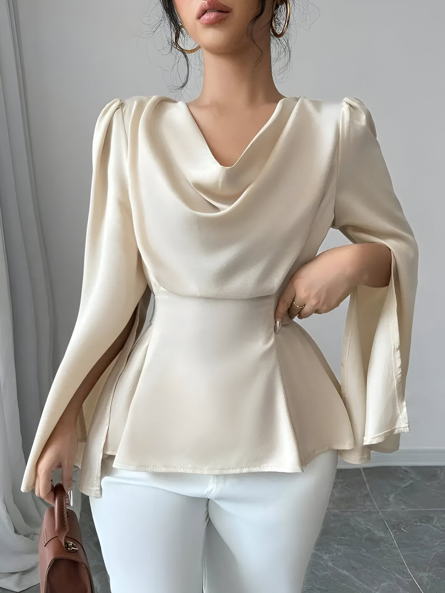 Lou | Blouse Élégante Avec Manches Fendues