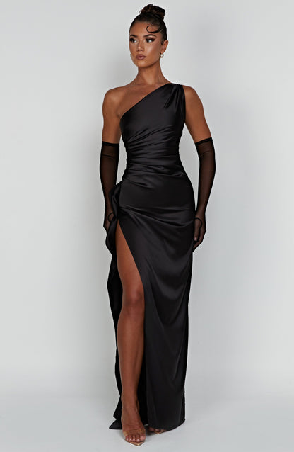 Lucienne | Rochie de seară – Glamour asumat și curbe subliminate 