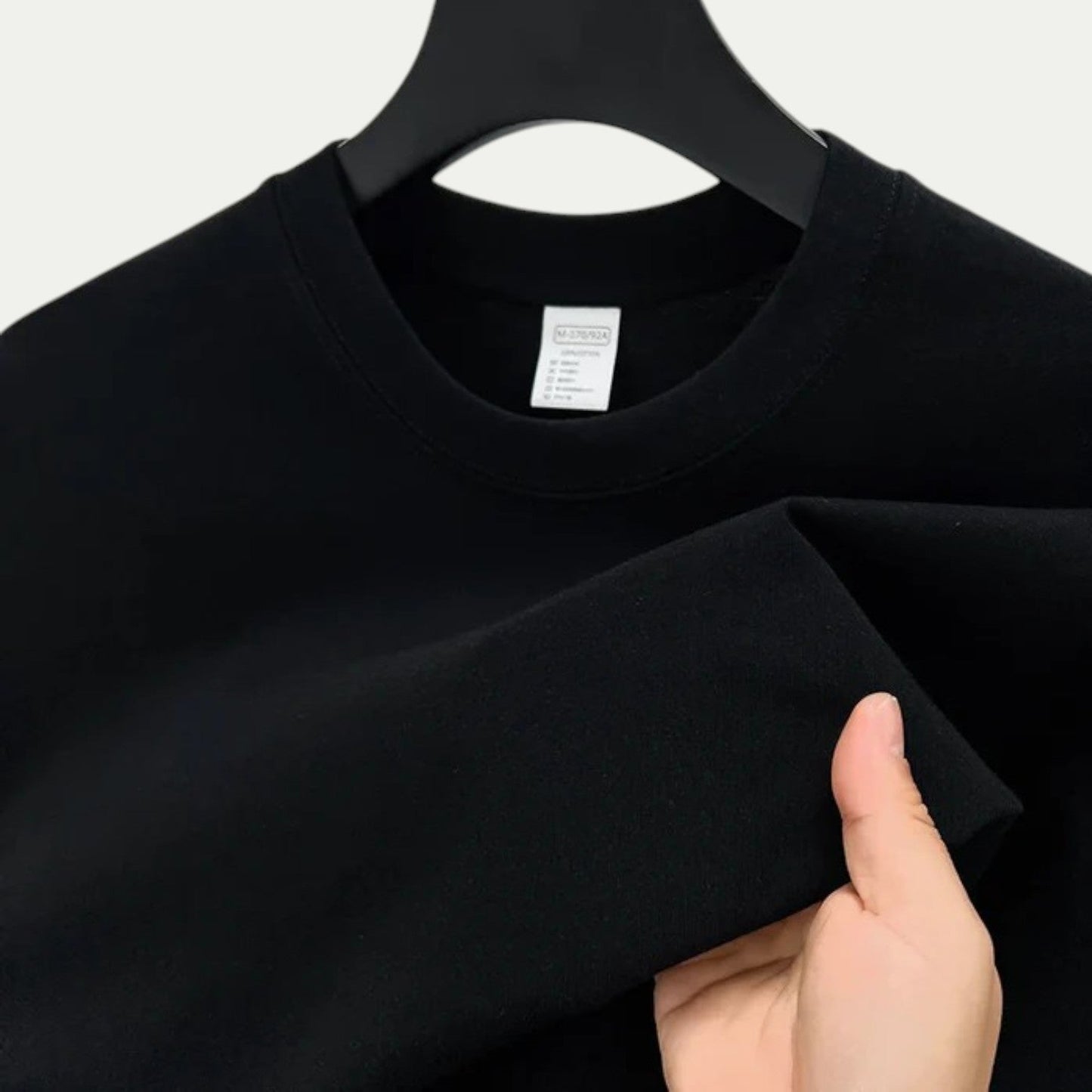 Rivaldo| T-shirt Afslappet – Minimalistisk Elegance Og Blød Berøring 