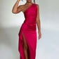 Lucienne | Rochie de seară – Glamour asumat și curbe subliminate 