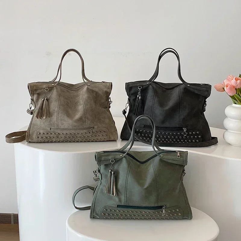 Lola | Luksuskäsilaukku – Ajaton Eleganssi ja Tyyli 